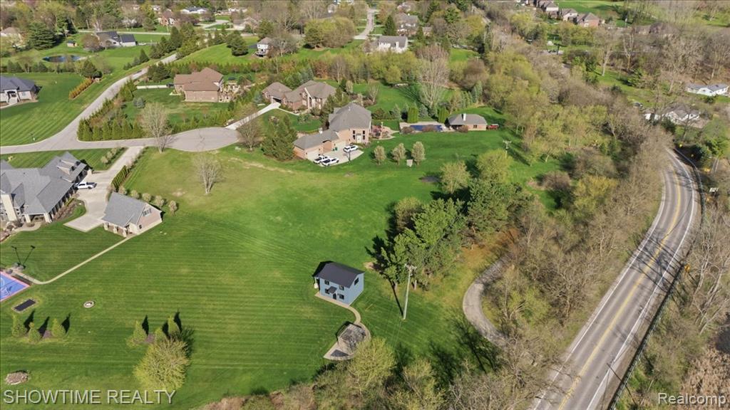 69225 Lake Point Court, Romeo, MI 48065 — Photo 22