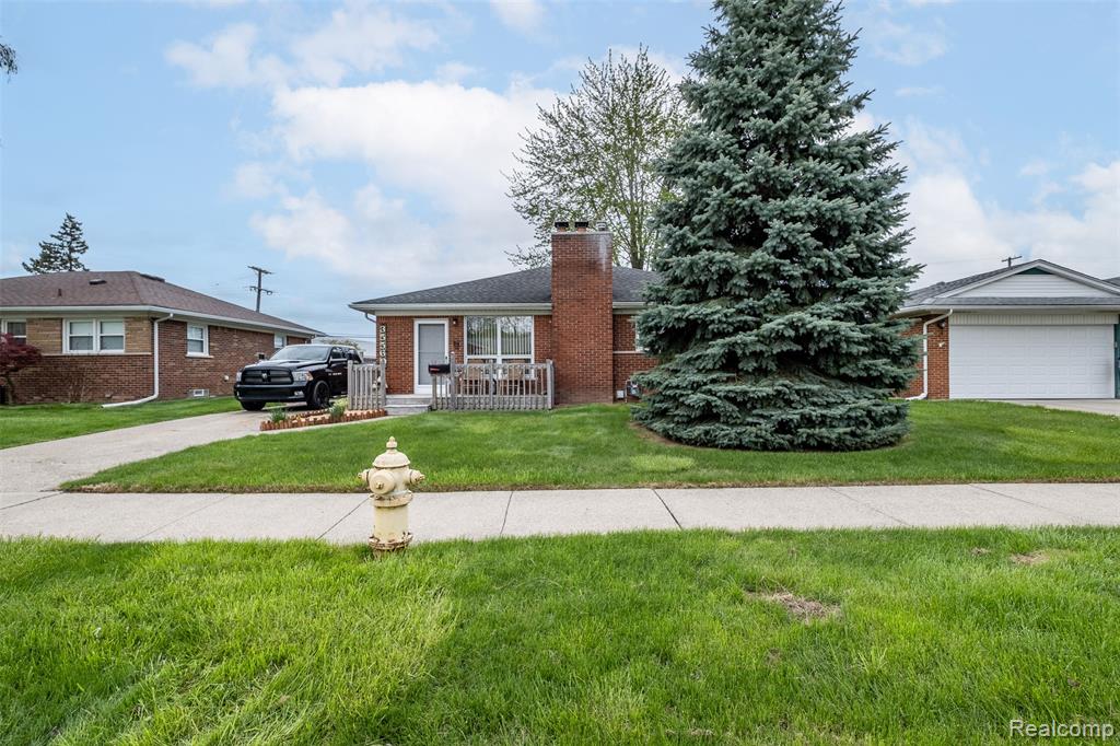 35560 Weideman Street, Clinton Twp, MI 48035 — Photo 5