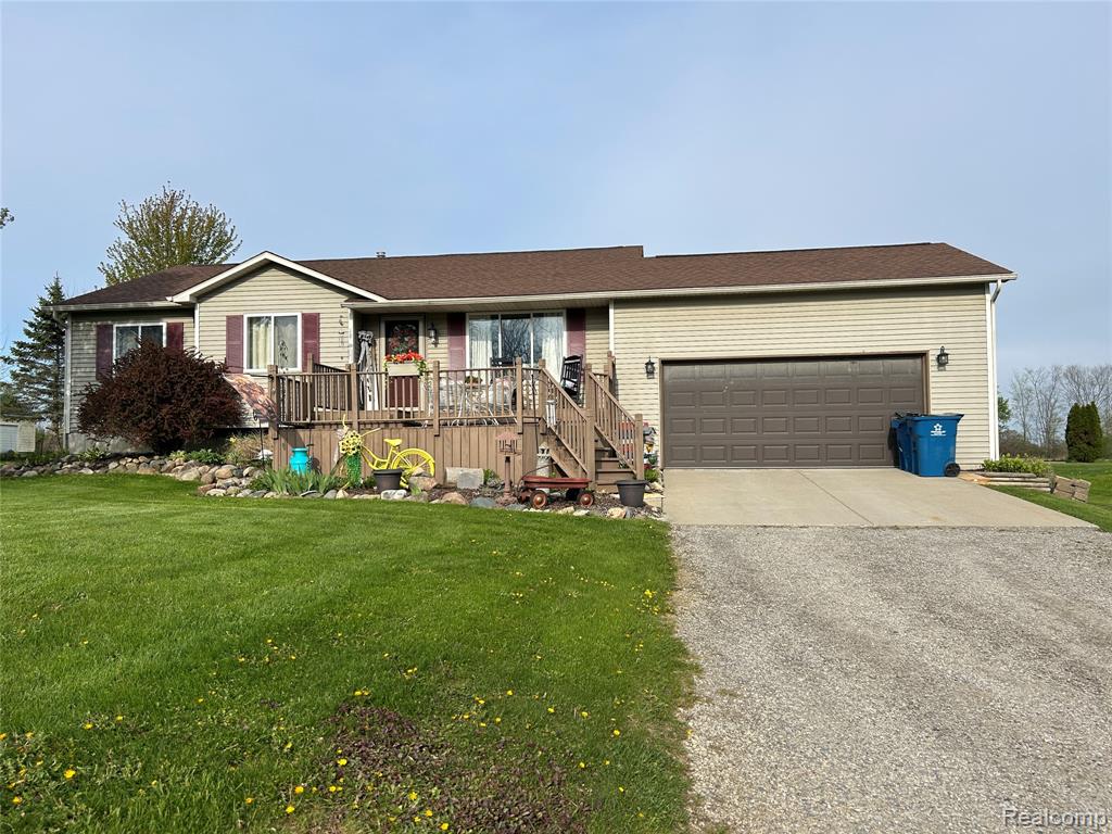 10150 Sharp Road, Swartz Creek, MI 48473 — Photo 33