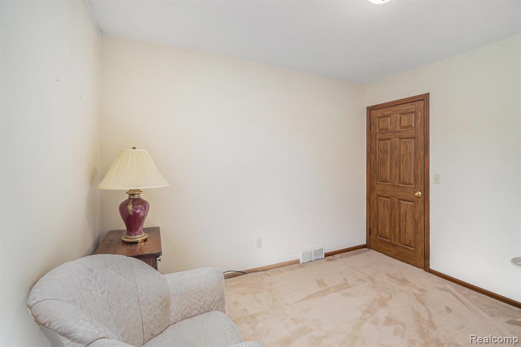 859 Boutell Drive, Grand Blanc, MI 48439 — Photo 22