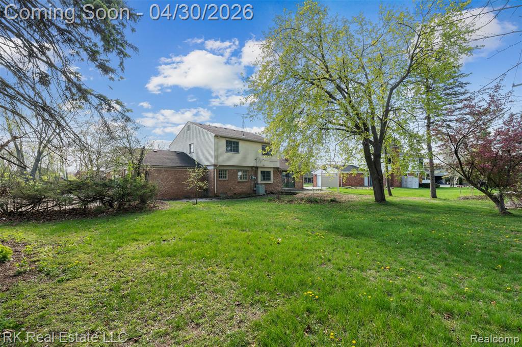 52489 Butternut Drive, Shelby Twp, MI 48316 — Photo 40
