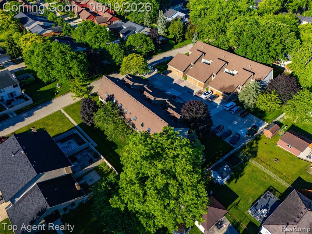 42374 Lochmoor Street, Clinton Twp, MI 48038 — Photo 37