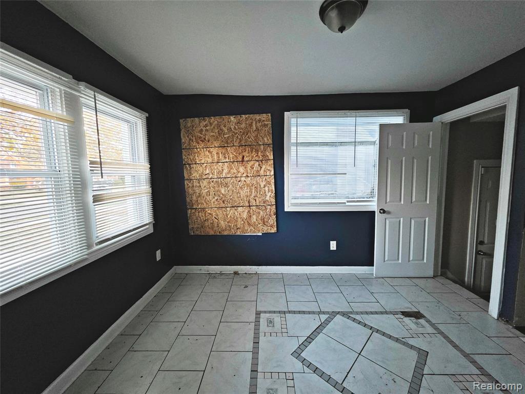 16444 Edmore Drive, Detroit, MI 48205 — Photo 14