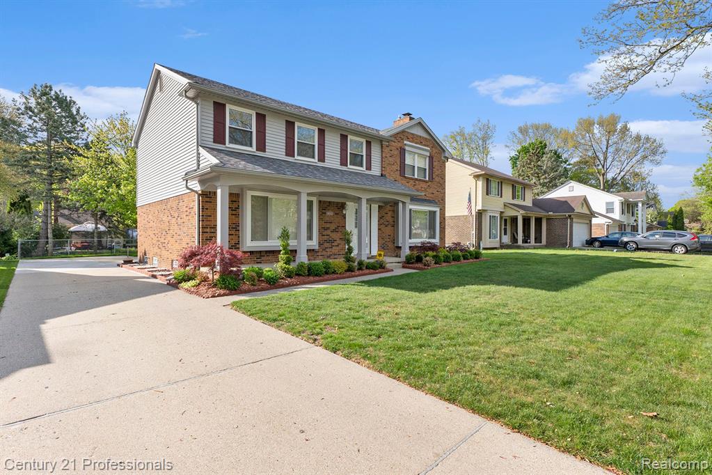 5800 CLIFFSIDE Drive, Troy, MI 48085 — Photo 3