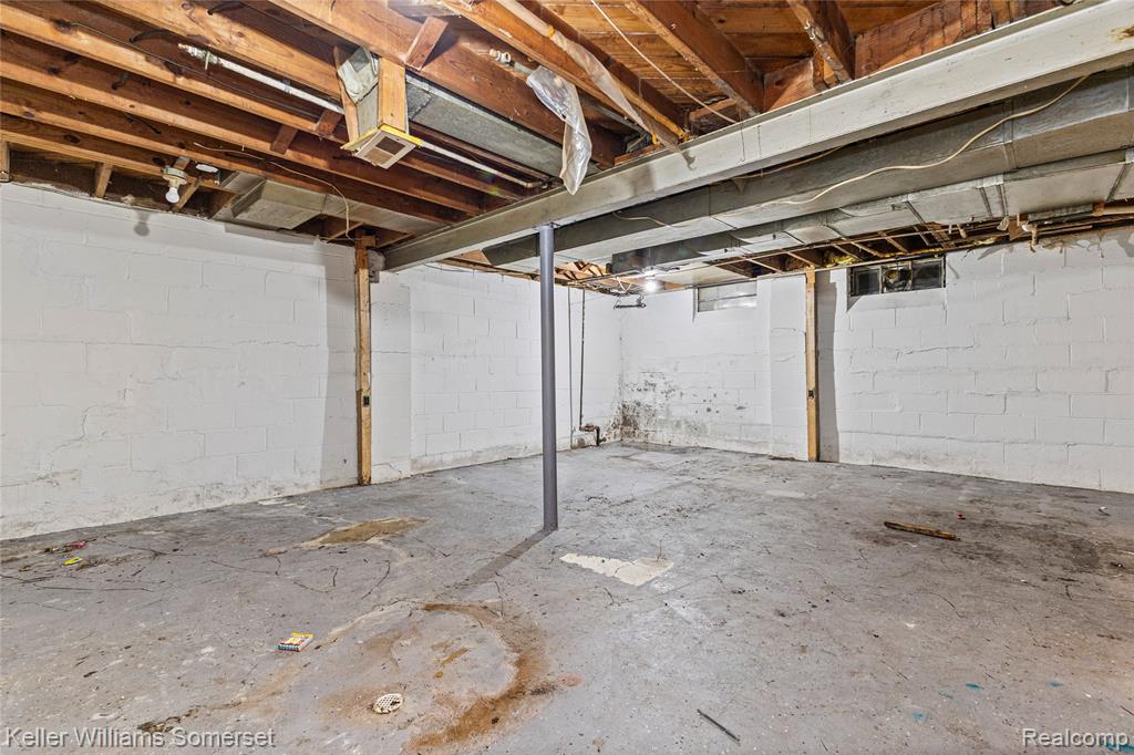 8626 Brace Street, Detroit, MI 48228 — Photo 26