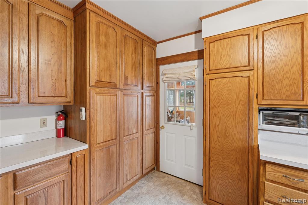 4427 Oakdale Street, Genesee, MI 48437 — Photo 13