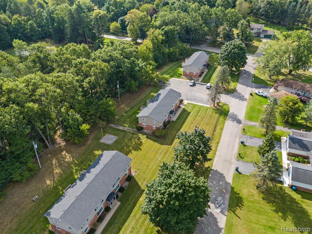 96 Village Court, Ortonville, MI 48462 — Photo 5