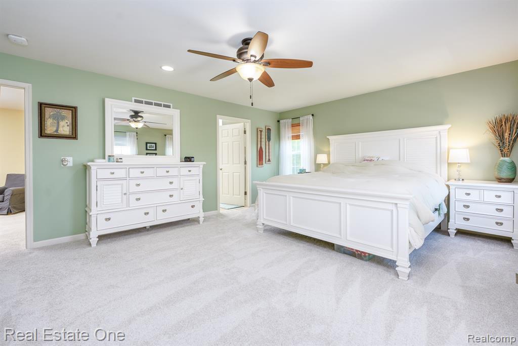 442 Ridgewood Drive S, Ortonville, MI 48462 — Photo 17