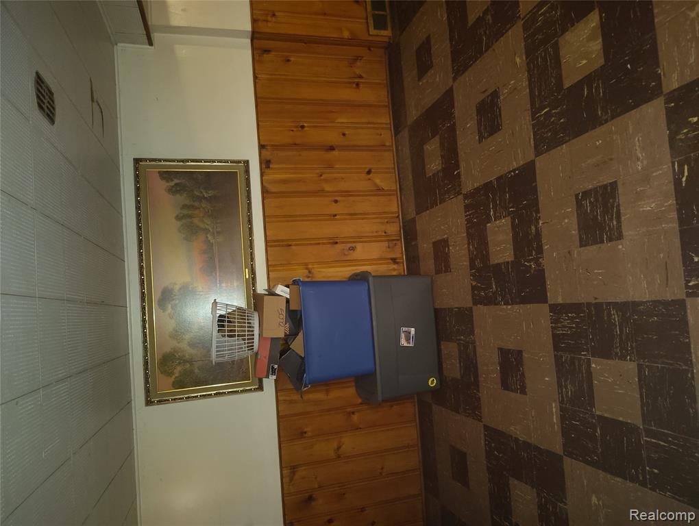 6906 Greenview Avenue, Detroit, MI 48228 — Photo 50