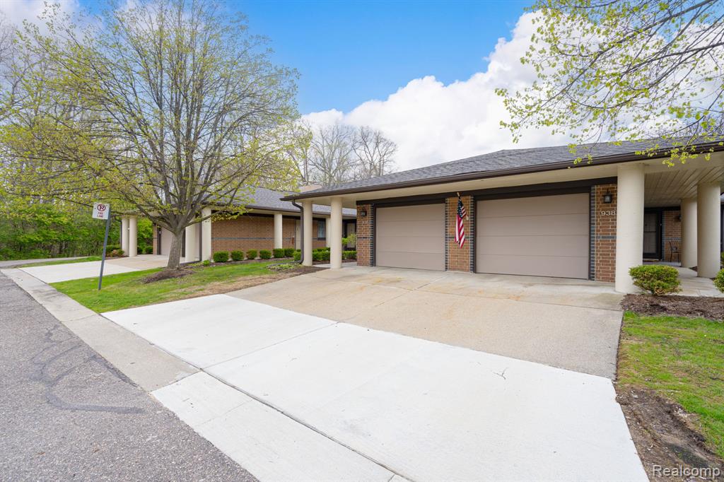 936 Wexford Way, Rochester Hills, MI 48307 — Photo 3