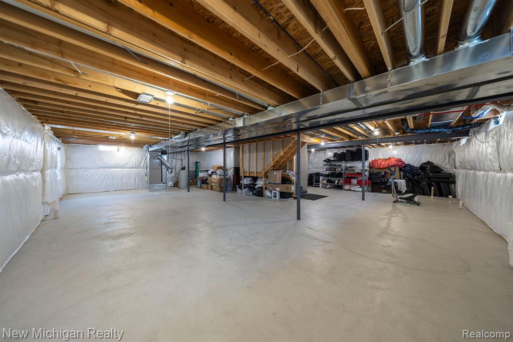 55038 TIMBERS EDGE Drive, Shelby Twp, MI 48316 — Photo 41
