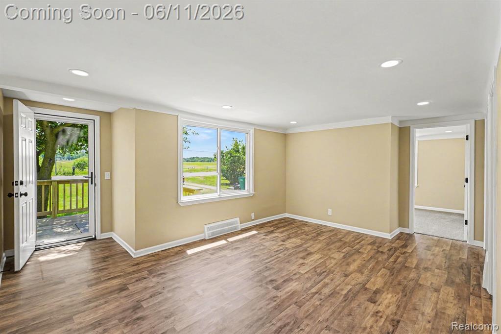 8070 Grand Blanc Road, Swartz Creek, MI 48473 — Photo 5
