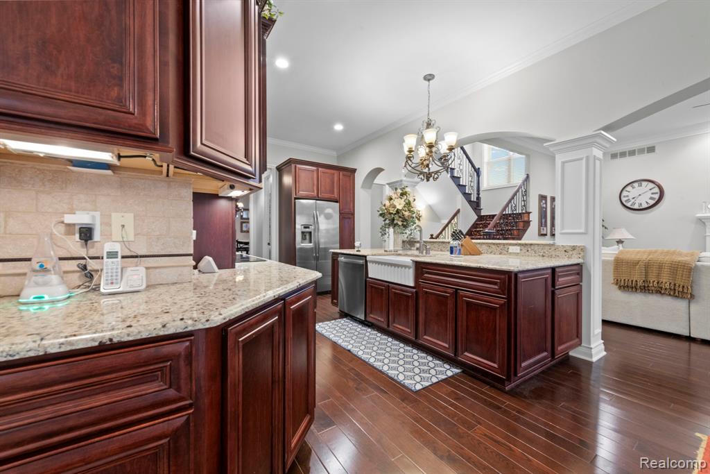 56555 Hartley Drive W, Shelby Twp, MI 48316 — Photo 24