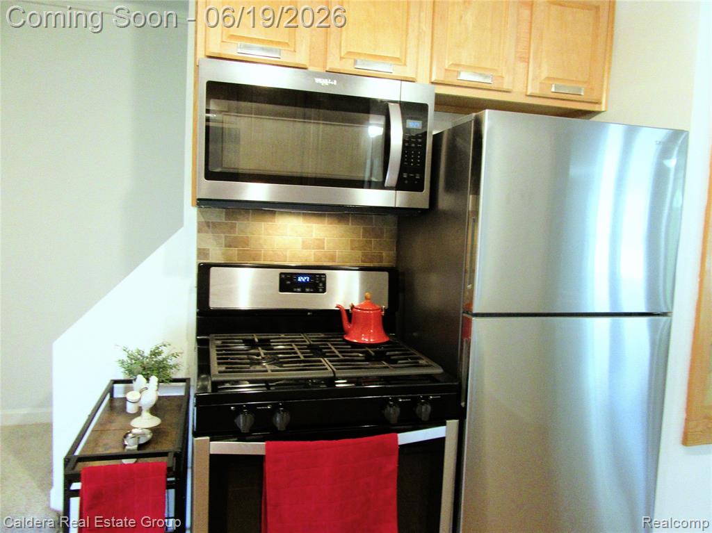 4251 Quebec Street, Auburn Hills, MI 48326 — Photo 10