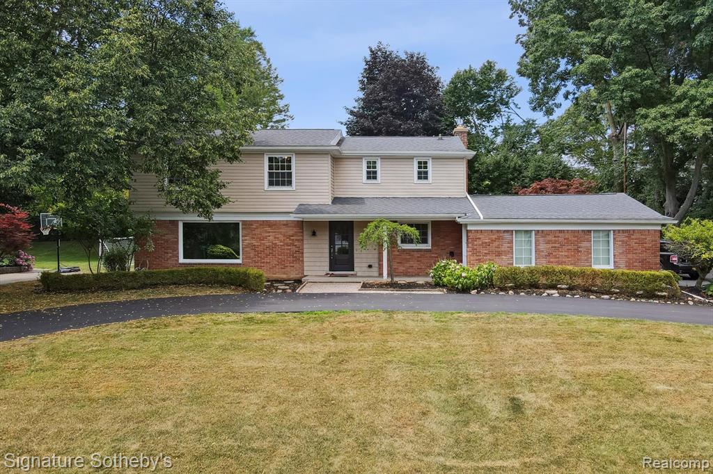 2200 Brenthaven Drive E, Bloomfield, MI 48304 — Photo 40