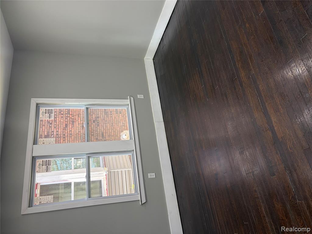 2420 Field Street, Detroit, MI 48214 — Photo 5