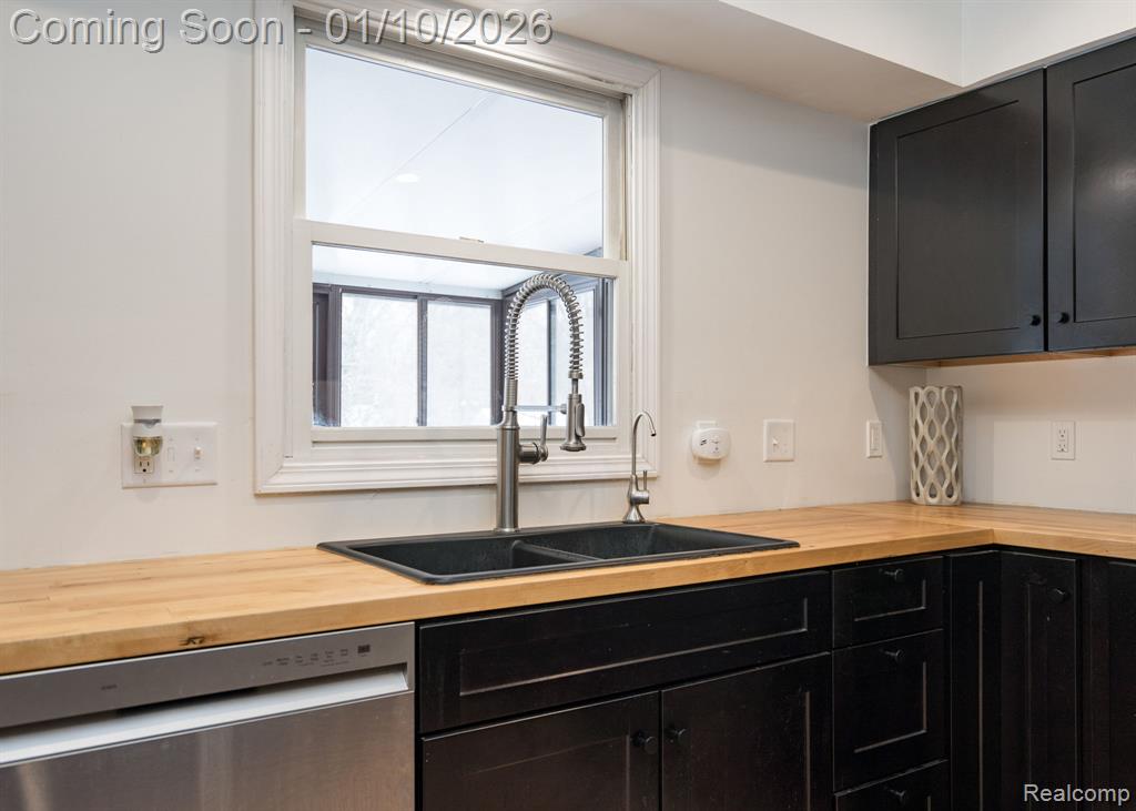 11422 Crosby Road, Fenton, MI 48430 — Photo 14