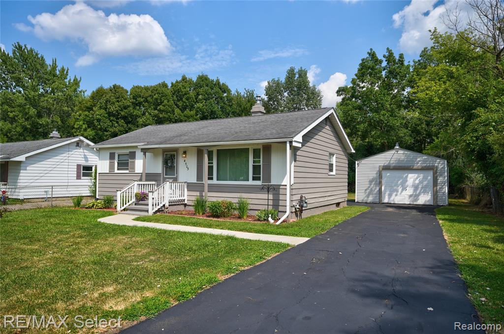 4505 Sheldon Lane, Flint, MI 48507 — Photo 3