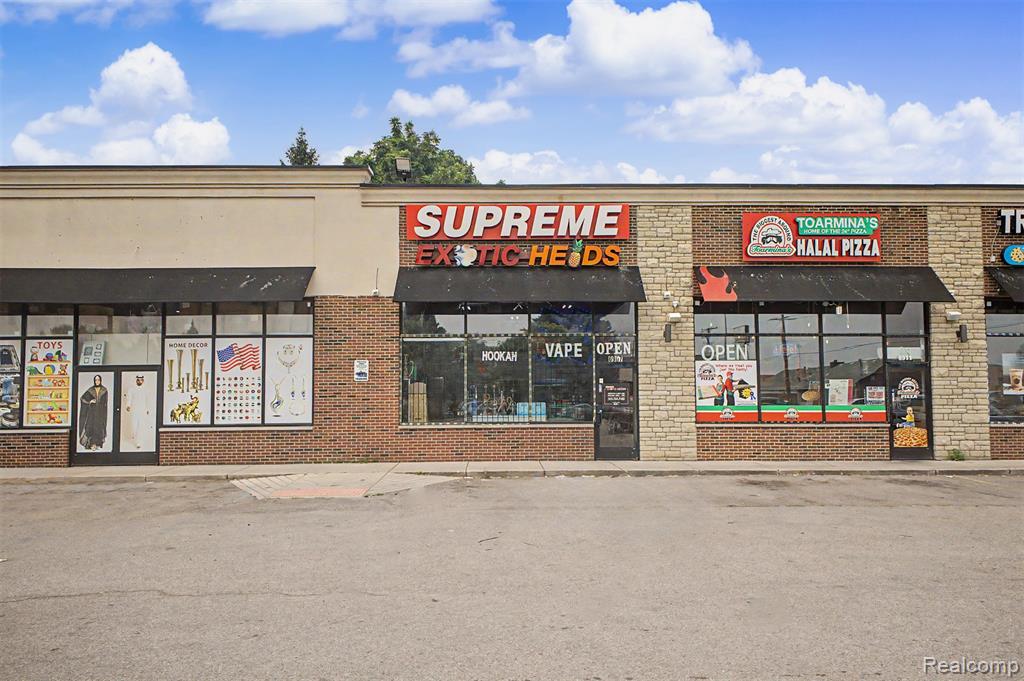 6907 Greenfield Road, Detroit, MI 48228