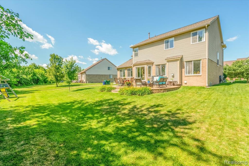 9193 E Walden Drive, Belleville, MI 48111 — Photo 9
