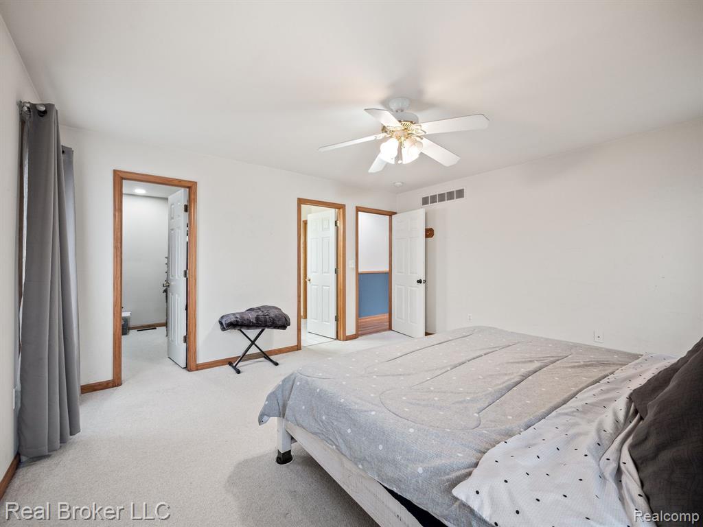 7265 Wood Pointe Drive, Almont, MI 48003 — Photo 10