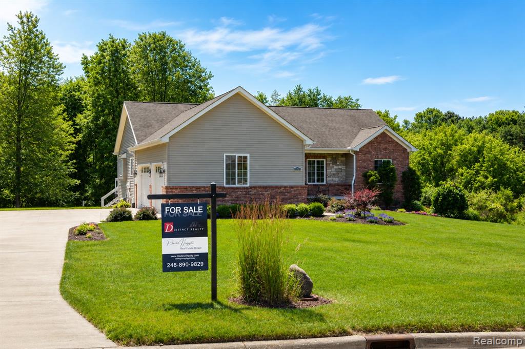 697 Lee Court, Oxford, MI 48371 — Photo 13