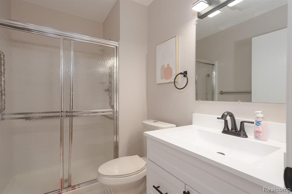 936 Wexford Way, Rochester Hills, MI 48307 — Photo 26