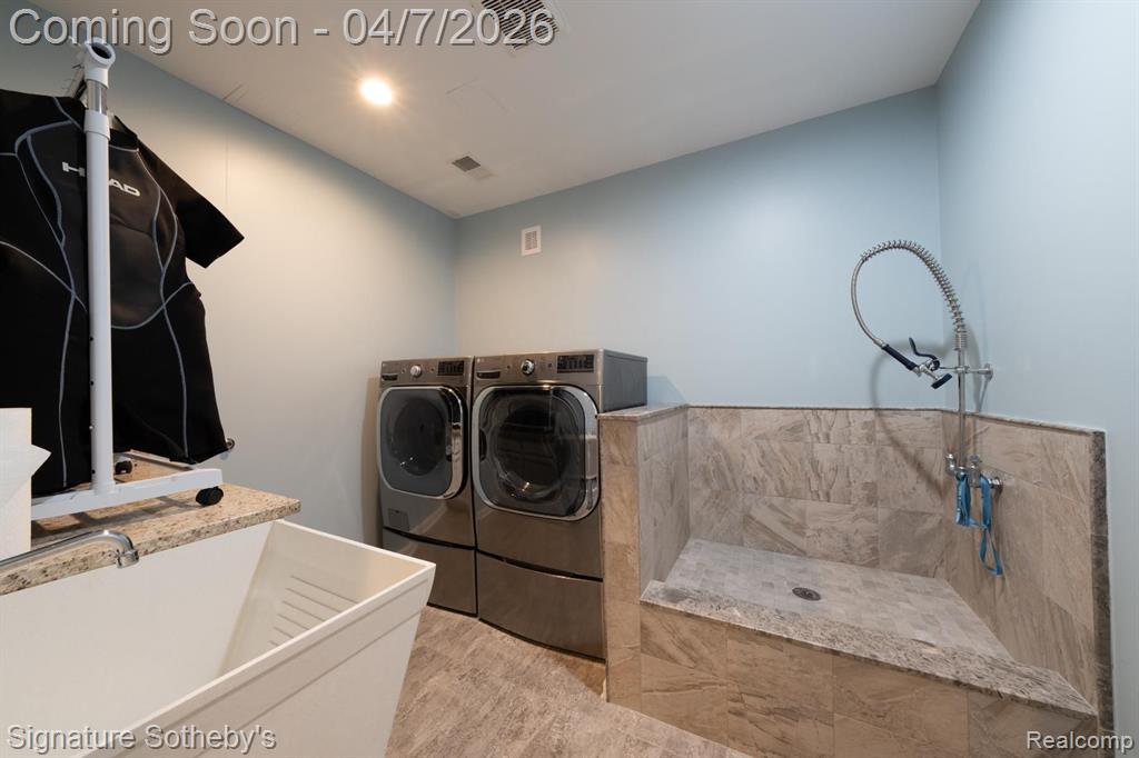 5001 FOREST VALLEY, Clarkston, MI, 48348