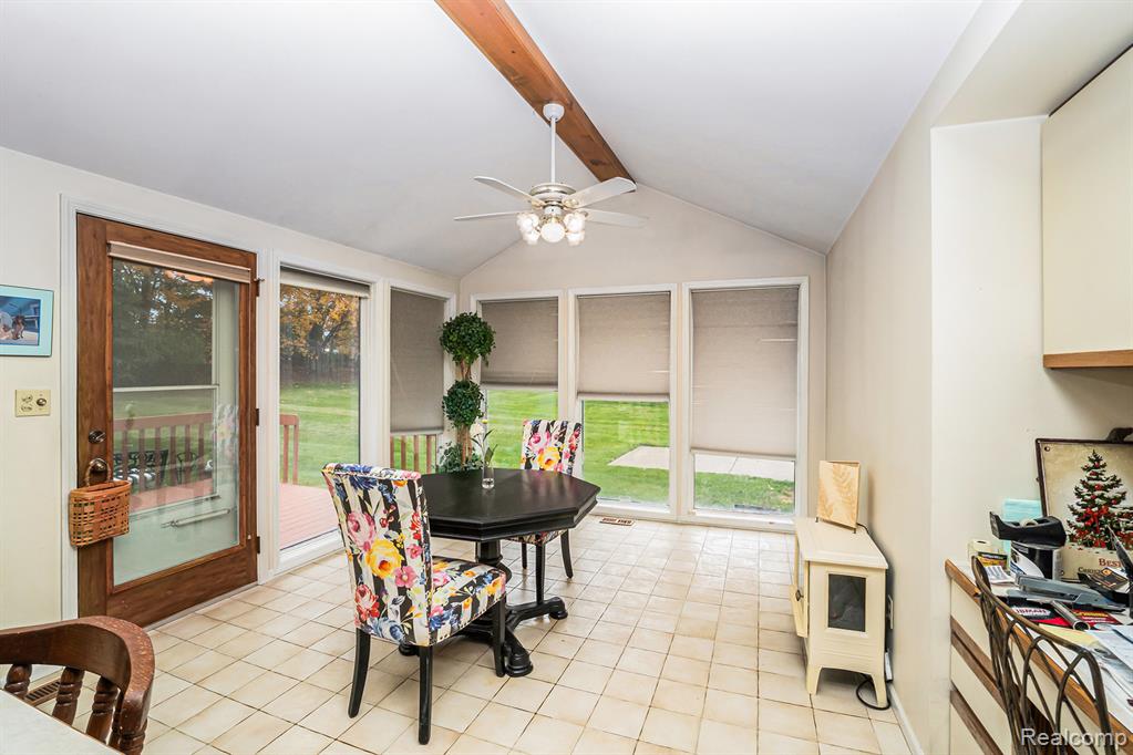 859 Boutell Drive, Grand Blanc, MI 48439 — Photo 14