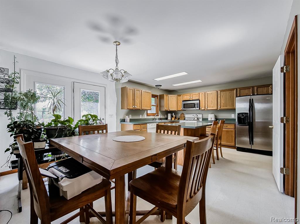 5504 DEER RUN, Tipton, MI 49287 — Photo 6