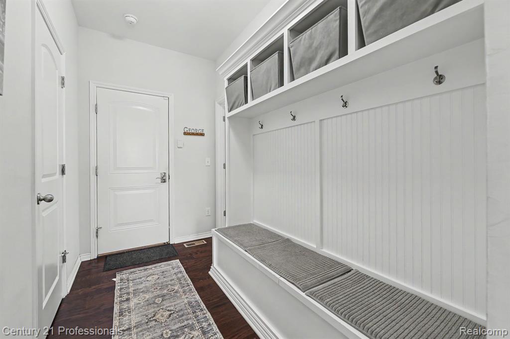 49455 Messara Drive, Macomb, MI 48042 — Photo 34
