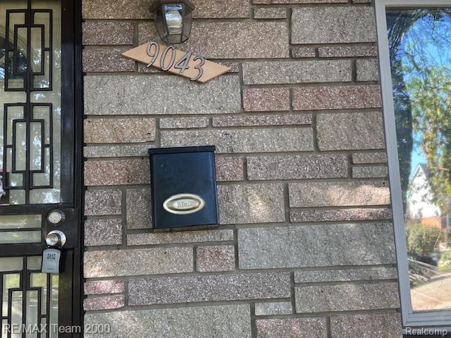 9043 Wormer, Redford, MI 48239 — Photo 7