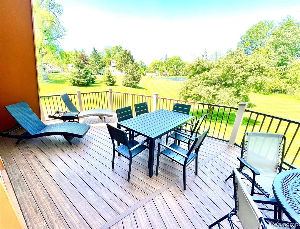 255 Peterman Avenue, Crystal, MI 48818 — Photo 6