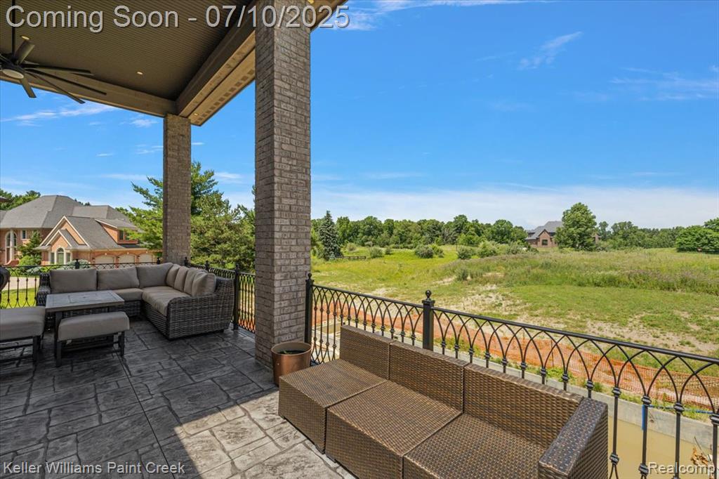 6295 Canter Creek Trail, Grand Blanc, MI 48439 — Photo 14