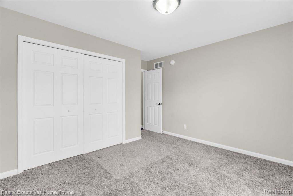 4080 Lancaster Drive, Fort Gratiot, MI 48059 — Photo 26