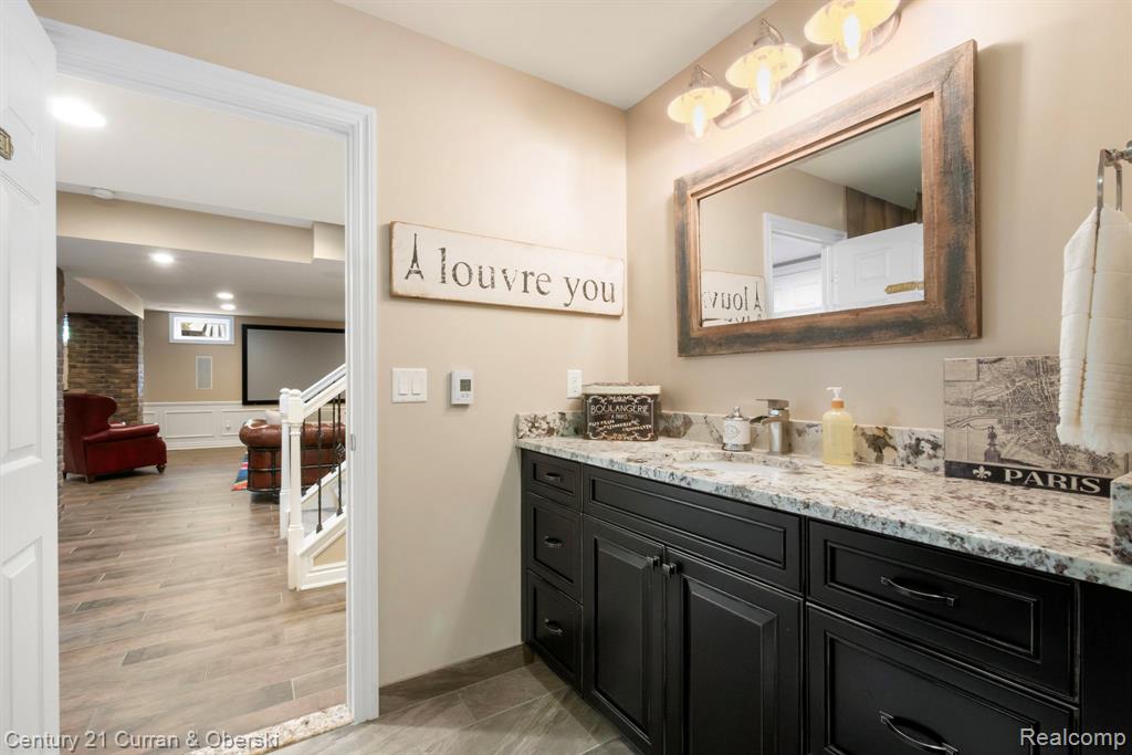23498 Prescott Lane W, South Lyon, MI 48178 — Photo 65