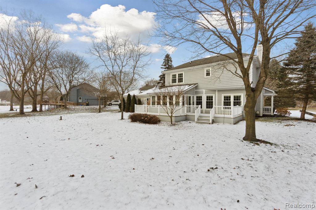 2086 CUMBERLAND Drive, Brighton, MI 48114 — Photo 44