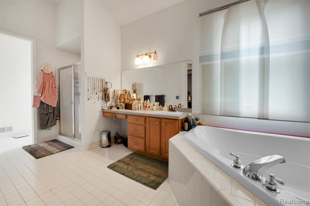 49979 HANCOCK Street, Canton, MI 48188 — Photo 12