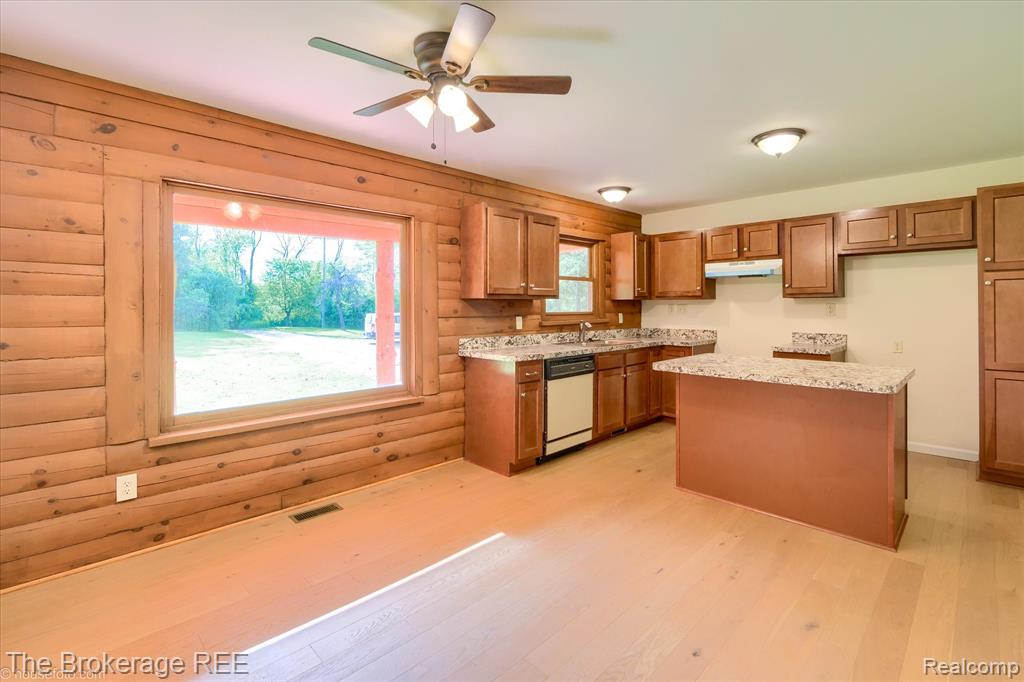 1077 Hadley Road, Lapeer, MI 48446 — Photo 15