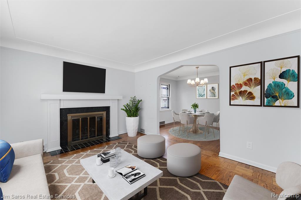 1525 Hollywood Avenue, Grosse Pointe Woods, MI 48236 — Photo 3