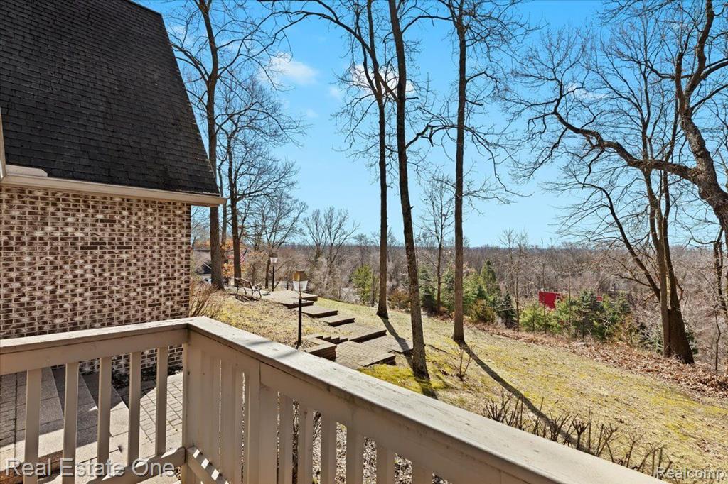 5595 NAVAJO Trail, Pinckney, MI 48169 — Photo 26