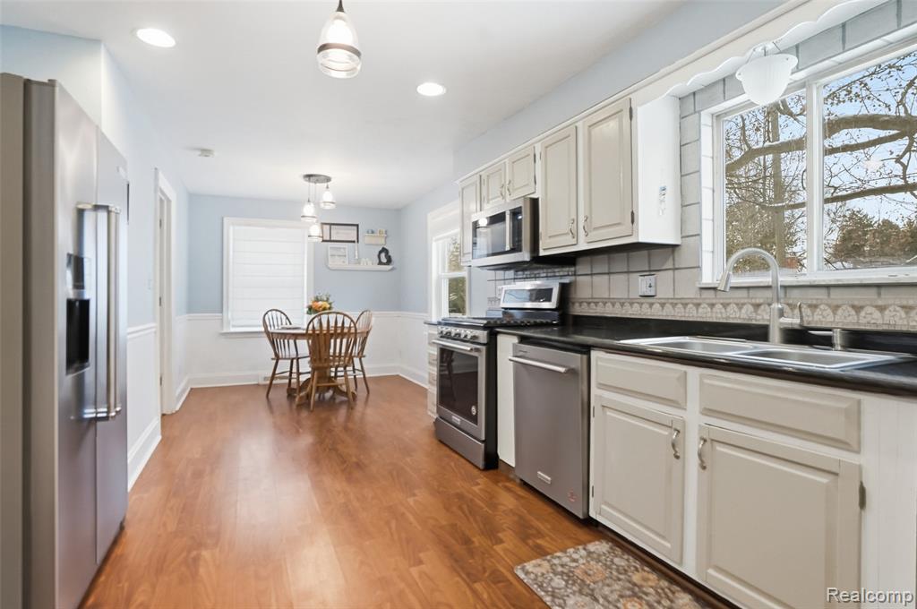 863 Sylvanwood Drive, Troy, MI 48085 — Photo 8