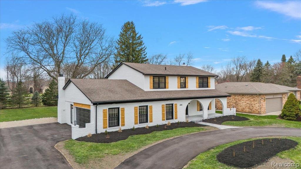 61561 N RIDGE Trail, Washington, MI — Photo 3