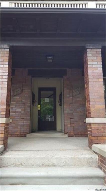 8007 3rd Street, Detroit, MI 48202 — Photo 2
