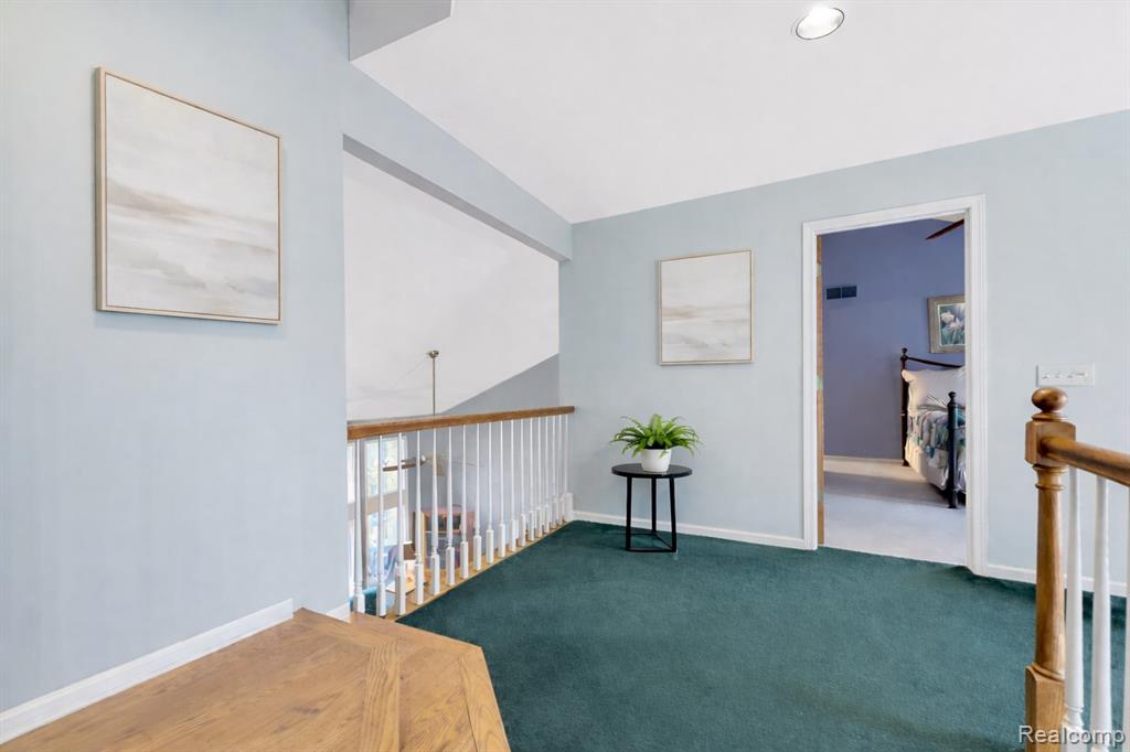 6775 Carlyle Crossing, West Bloomfield, MI — Photo 14