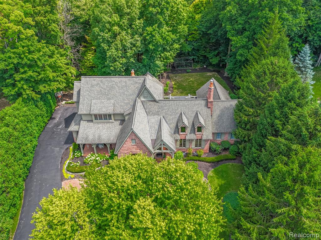 18278 Woodbury Court, Northville, MI 48168 — Photo 52