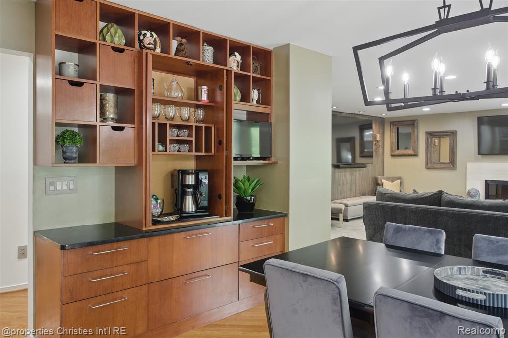 4713 Mada Court, West Bloomfield, MI — Photo 17