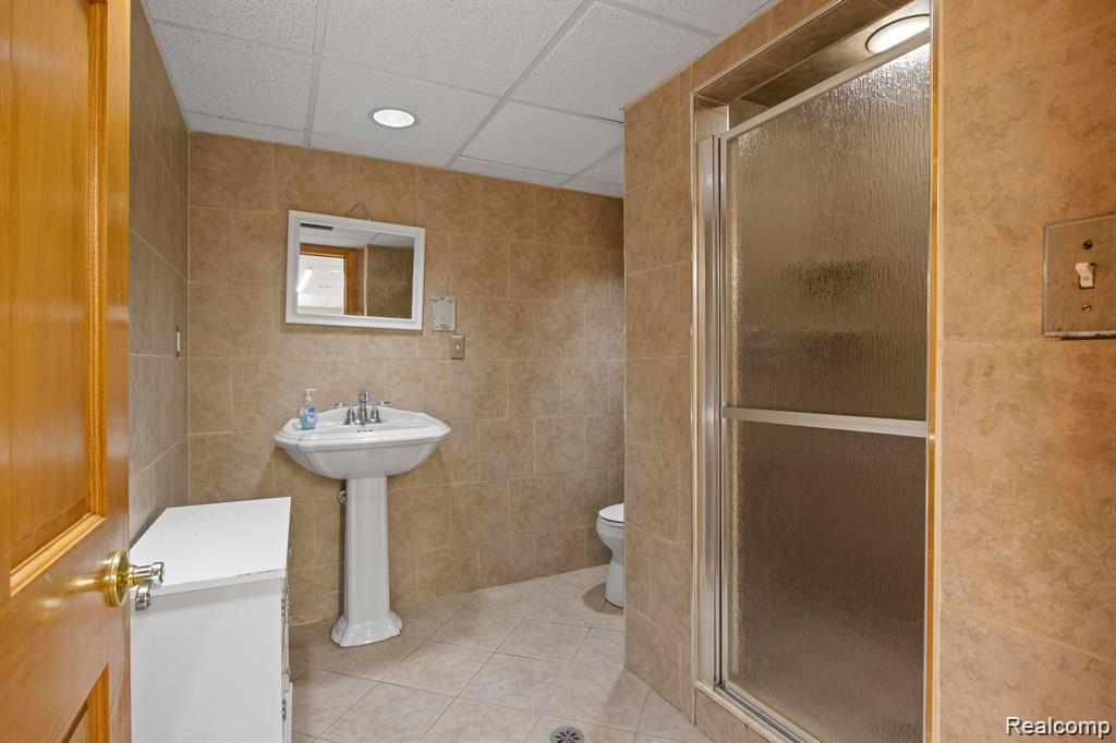 5641 Schaefer, Dearborn, MI 48126 — Photo 18