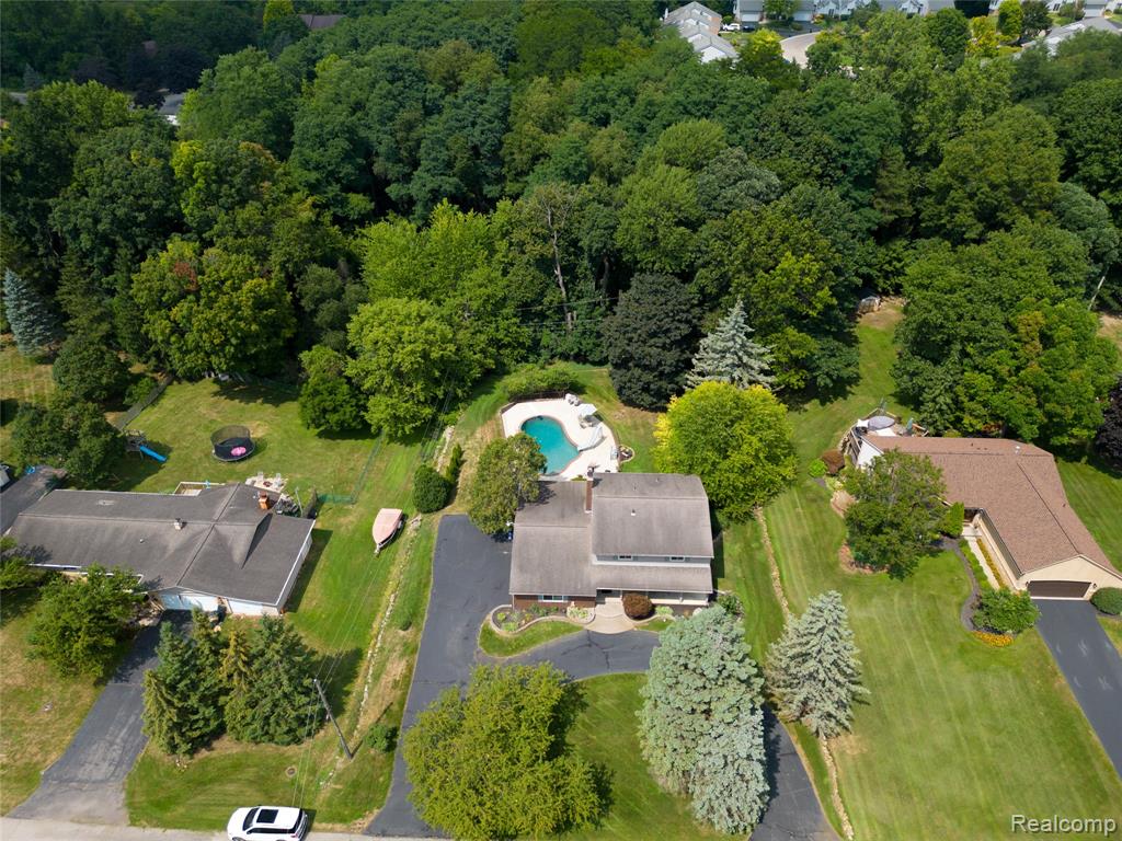6788 Balmoral Terrace, Clarkston, MI — Photo 2