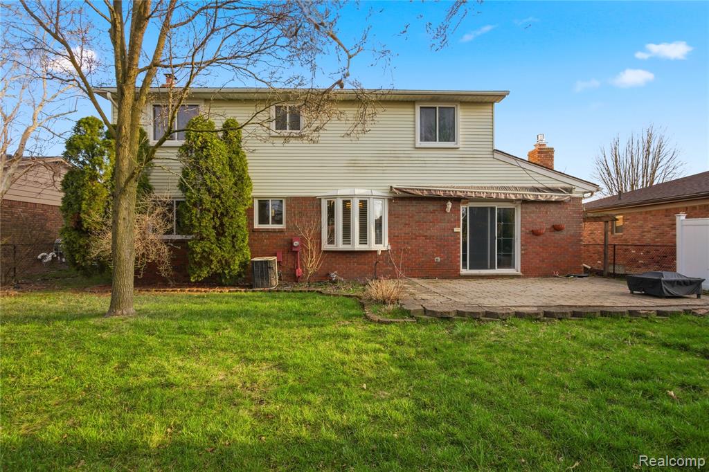 16213 Haverhill Drive, Macomb, MI 48044 — Photo 42